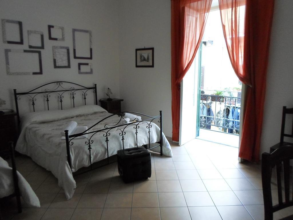 Attarin B&B Palermo Habitación foto